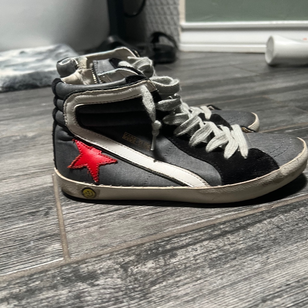 Golden Goose
